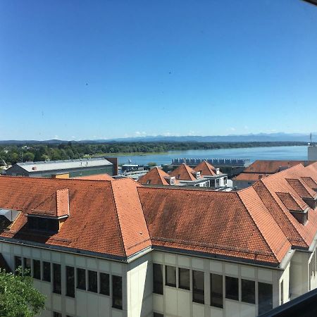 Liebevoll Renoviertes Apartment Mit Panoramablick Friedrichshafen Exterior photo